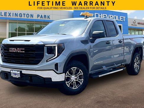 Used 2024 GMC Sierra 1500 Pro w/ Pro Value Package AWD/4WD image 12