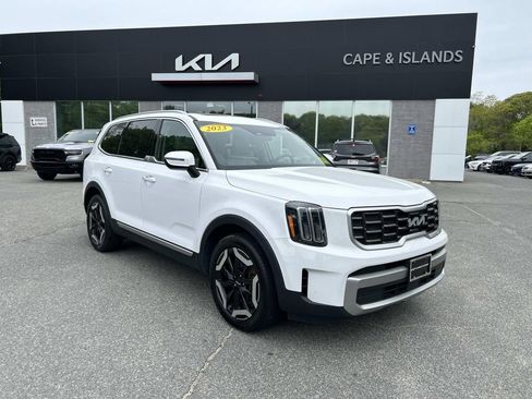 Certified 2023 Kia Telluride S w/ S Sunroof Package AWD/4WD image 1