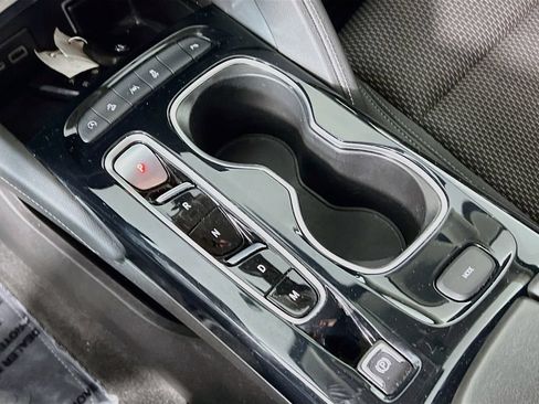 Used 2021 Buick Envision Preferred AWD/4WD image 16