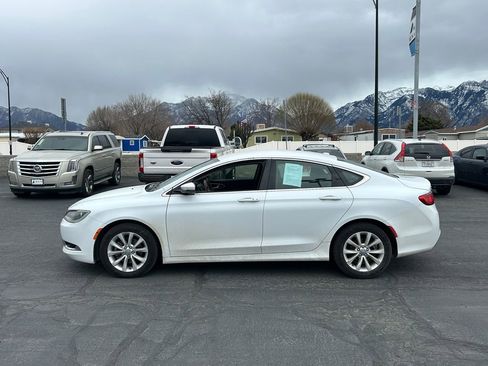 Used 2015 Chrysler 200 C image 7