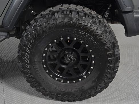 Used 2020 Jeep Wrangler Unlimited Sport AWD/4WD image 10