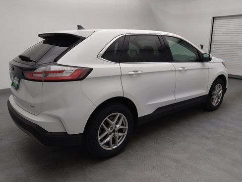 Used 2024 Ford Edge SEL image 10