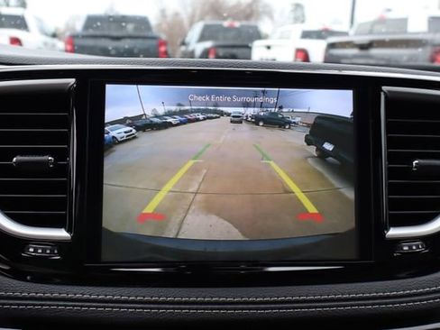 New 2026 Chrysler Pacifica Select FWD image 21