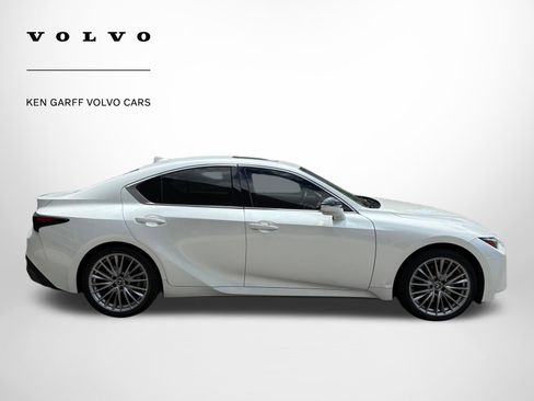 Used 2024 Lexus IS 300 AWD w/ Premium Package image 2