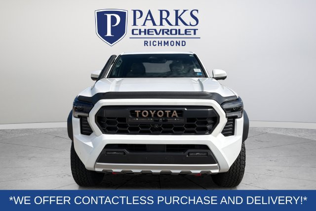 Used 2025 Toyota Tacoma 4x4 Double Cab Hybrid image 2