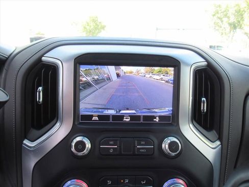 Used 2021 GMC Sierra 1500 SLT w/ SLT Convenience Package image 23