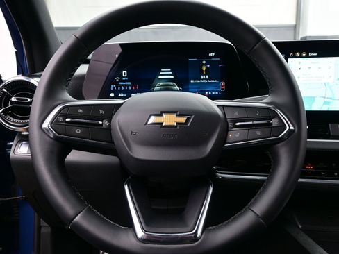 Used 2026 Chevrolet Equinox LT w/ Convenience Package II image 22