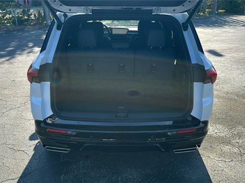 New 2025 Buick Enclave Sport Touring w/ Power Package image 21