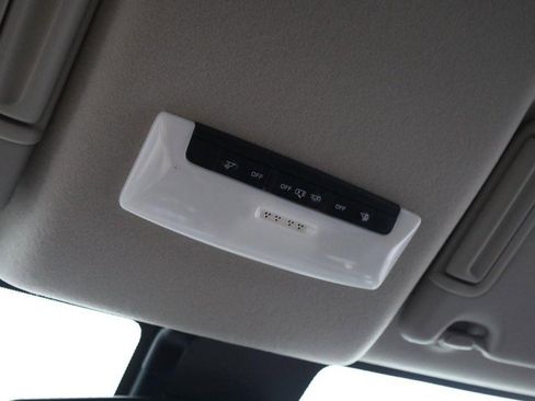 New 2025 Nissan Versa S w/ Trunk Package image 16