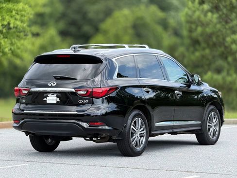 Used 2019 INFINITI QX60 Luxe w/ Essential Package AWD/4WD image 11