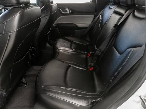 Certified 2025 Jeep Compass Limited AWD/4WD image 27