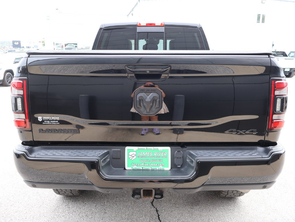 Used 2024 RAM 2500 Laramie w/ Night Edition AWD/4WD image 4