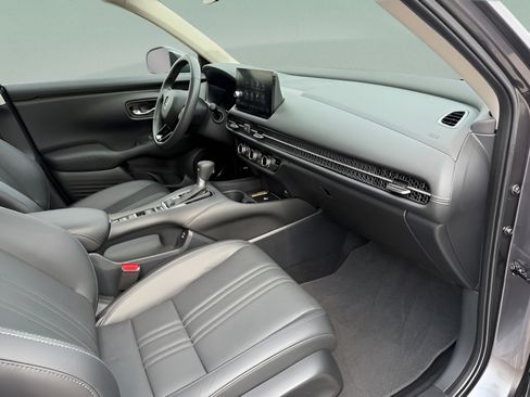 Certified 2024 Honda HR-V EX-L image 24