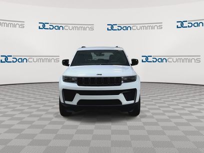 New 2026 Jeep Grand Cherokee Altitude