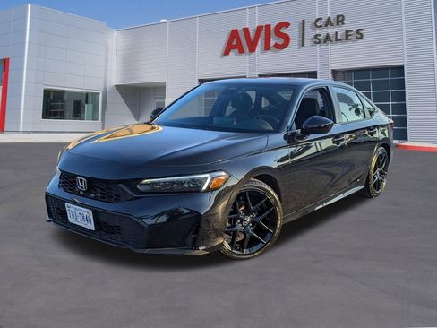 Used 2025 Honda Civic Sport image 1