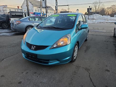Used 2013 Honda Fit image 4