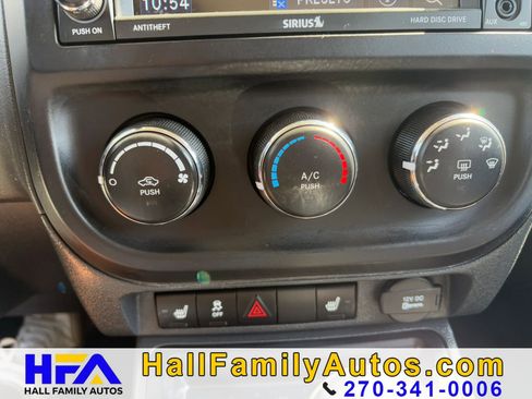 Used 2015 Jeep Patriot High Altitude FWD image 26