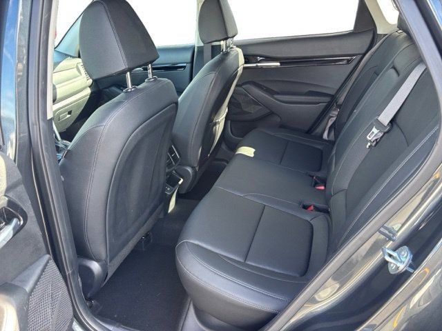 Certified 2024 Kia Seltos EX AWD/4WD image 12