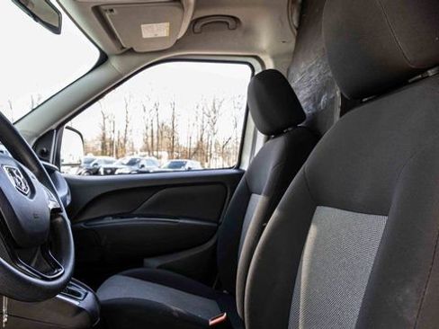 Used 2021 RAM ProMaster City Tradesman image 9