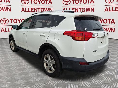 Used 2014 Toyota RAV4 XLE AWD/4WD image 5