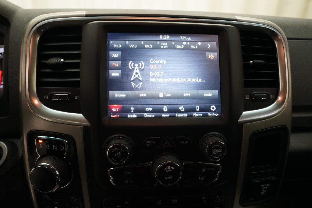 Used 2019 RAM 1500 Big Horn AWD/4WD image 6