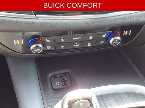 Used 2020 Buick Enclave Premium w/ Trailering Package, 5000 lbs. AWD/4WD image 26