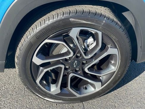 New 2026 Chevrolet Trax RS w/ Sunroof Package image 26