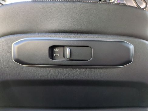 Certified 2024 BMW X5 xDrive40i w/ Premium Package image 37