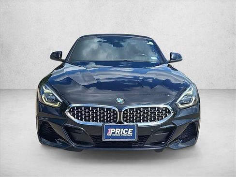 Used 2019 BMW Z4 sDrive30i w/ M Sport Package RWD image 2
