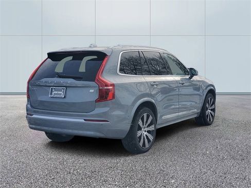 Certified 2024 Volvo XC90 T8 Plus w/ Protection Package Premier image 4