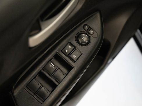 Used 2020 Honda Fit LX image 11