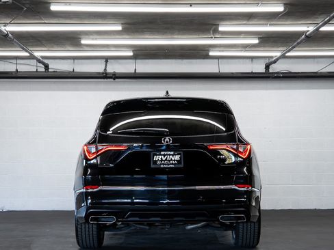 Certified 2023 Acura MDX FWD w/ Technology Package image 4
