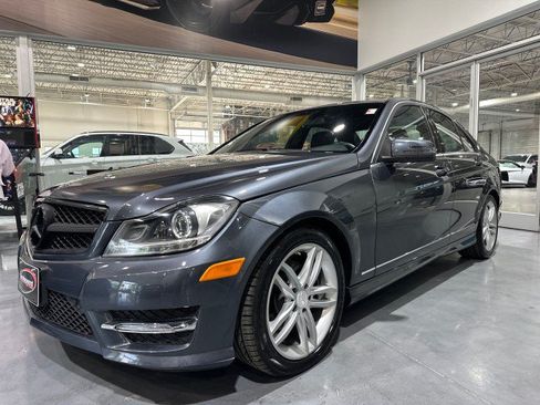 Used 2013 Mercedes-Benz C 250 Sedan image 14
