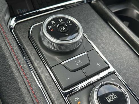 Used 2023 Ford Expedition Max Limited image 22