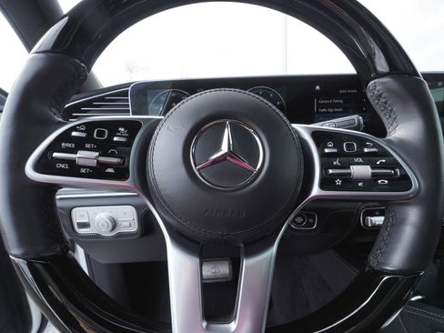 Used 2023 Mercedes-Benz Maybach GLS 600 4MATIC image 21