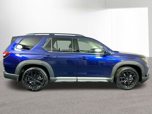 Used 2025 Honda Pilot Touring image 37