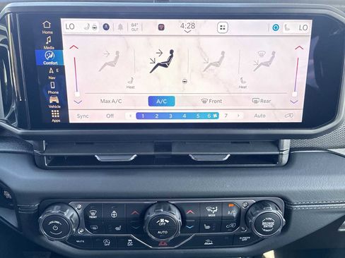 New 2026 Jeep Wrangler Unlimited Rubicon AWD/4WD image 17