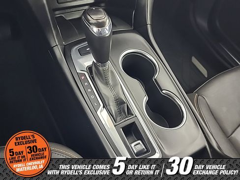 Used 2019 Chevrolet Equinox Premier image 31