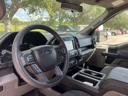 Used 2018 Ford F150 XL w/ Equipment Group 101A Mid RWD image 9