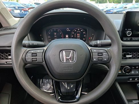 Certified 2024 Honda Accord EX image 18