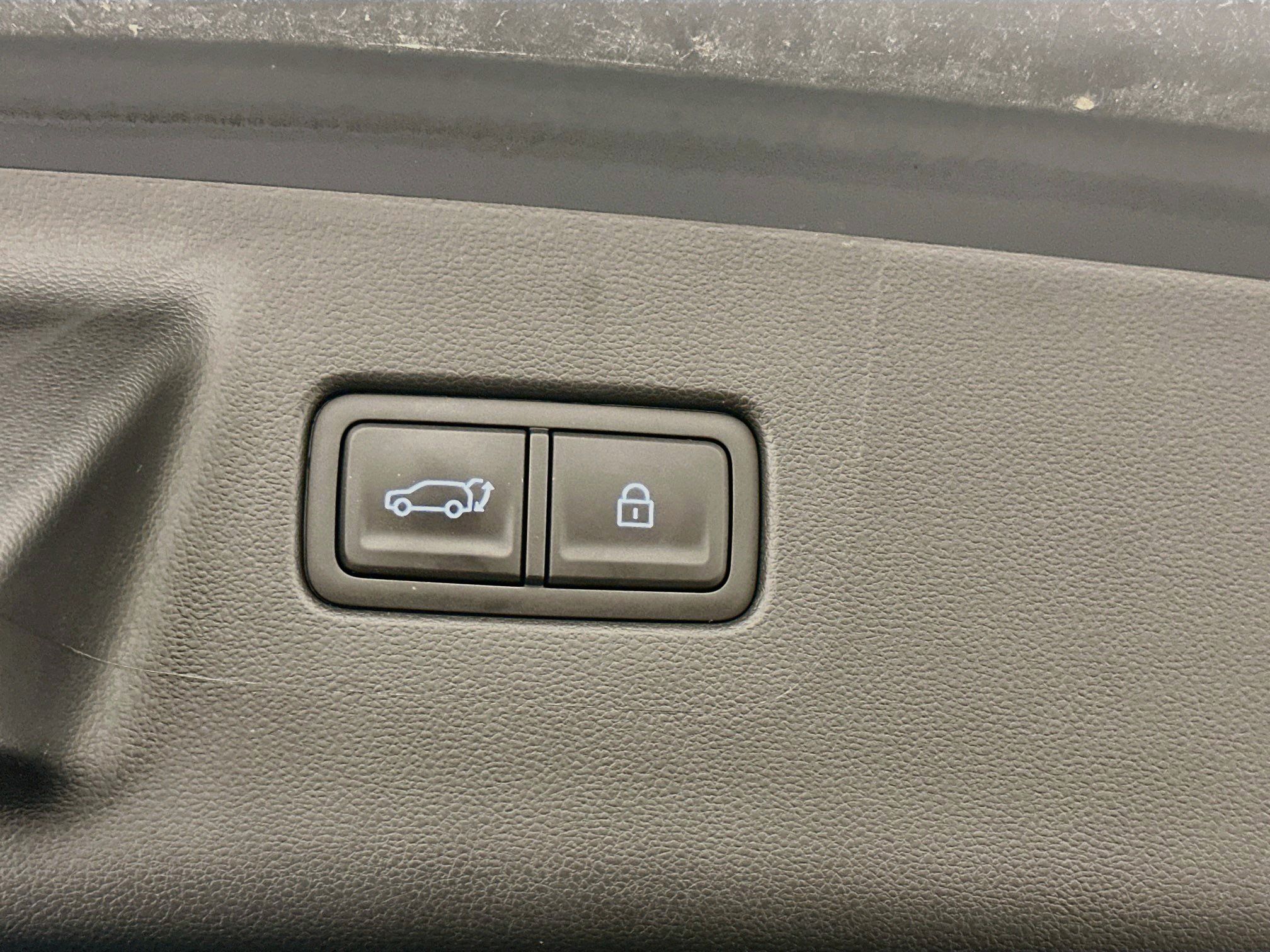 Used 2026 Hyundai Santa Fe SEL AWD/4WD image 30