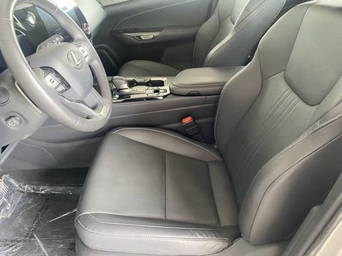 Used 2023 Lexus NX 350 AWD image 18