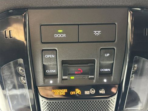 Certified 2024 Toyota Land Cruiser image 23