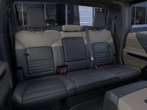 New 2026 GMC Hummer EV 4x4 Crew Cab image 17