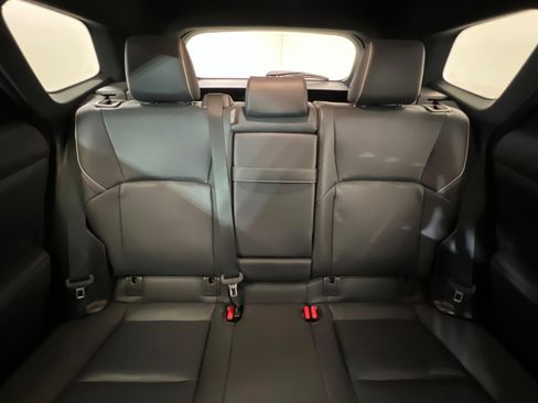 Used 2025 Toyota Crown Signia image 26