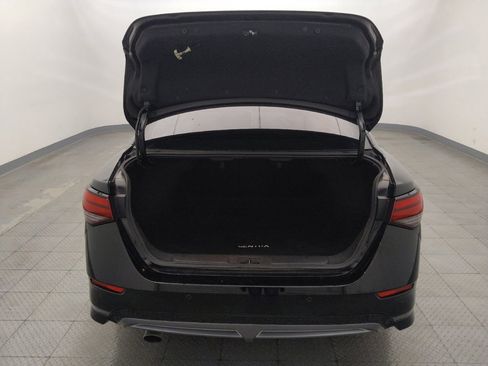 Used 2023 Nissan Sentra SR w/ Trunk Package FWD image 29