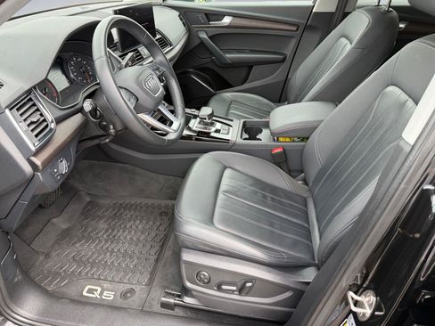 Used 2023 Audi Q5 2.0T Premium w/ Convenience Package AWD/4WD image 13