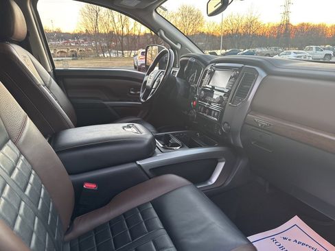 Used 2018 Nissan Titan Platinum Reserve w/ Platinum Utility Package image 13