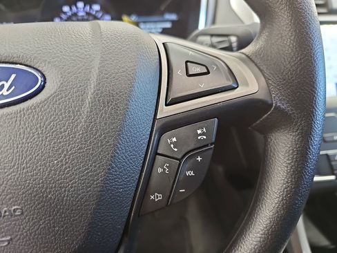Used 2020 Ford Fusion SE FWD image 17