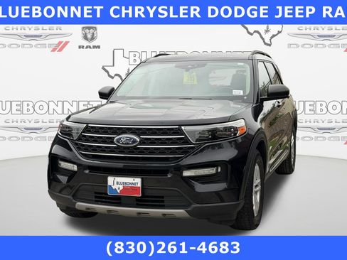 Used 2022 Ford Explorer XLT w/ Equipment Group 202A RWD image 1